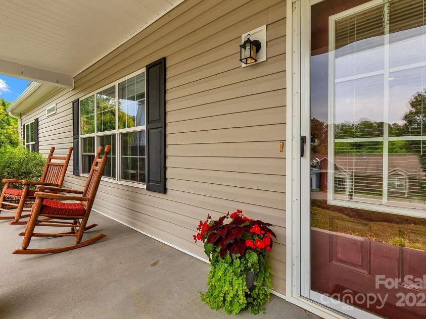 52 Luther Cove Road, Candler, NC 28715.  MLS# CAR4257069, YatesRealty ID 16701. Front Porch