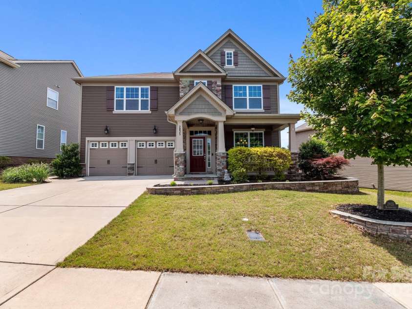 2835 Berkhamstead Circle, Concord, NC 28027.  MLS# CAR4260578, YatesRealty ID 16702. 