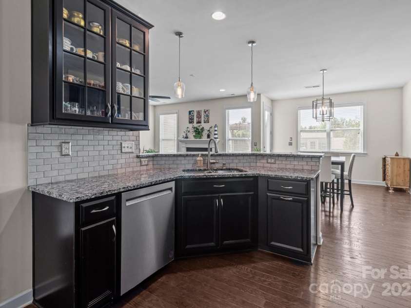 2835 Berkhamstead Circle, Concord, NC 28027.  MLS# CAR4260578, YatesRealty ID 16702. 