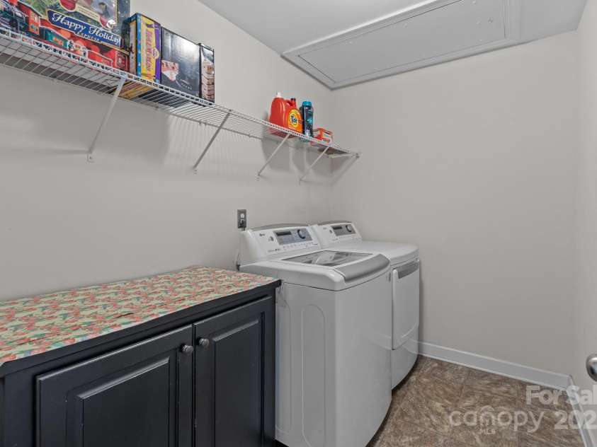 2835 Berkhamstead Circle, Concord, NC 28027.  MLS# CAR4260578, YatesRealty ID 16702. 