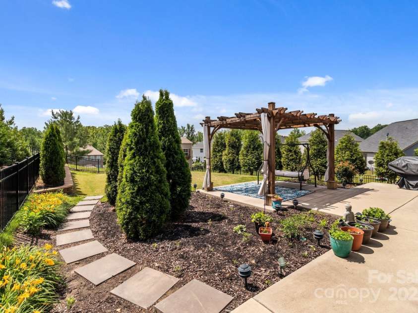 2835 Berkhamstead Circle, Concord, NC 28027.  MLS# CAR4260578, YatesRealty ID 16702. 