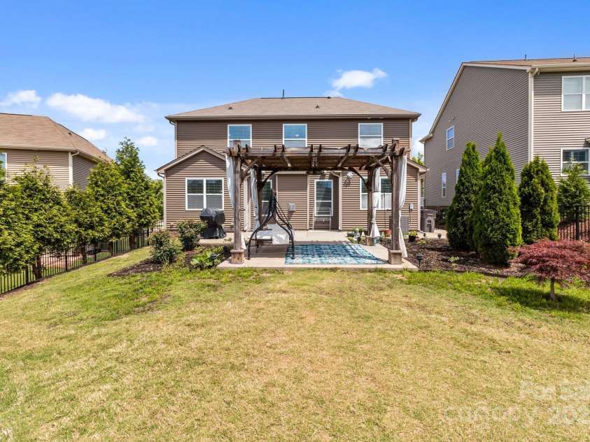 2835 Berkhamstead Circle, Concord, NC 28027.  MLS# CAR4260578, YatesRealty ID 16702. 