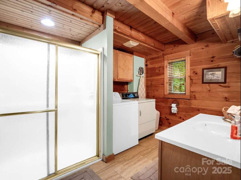 480 River Crest Parkway, Rutherfordton, NC 28139.  MLS# CAR4253516, YatesRealty ID 16704. 