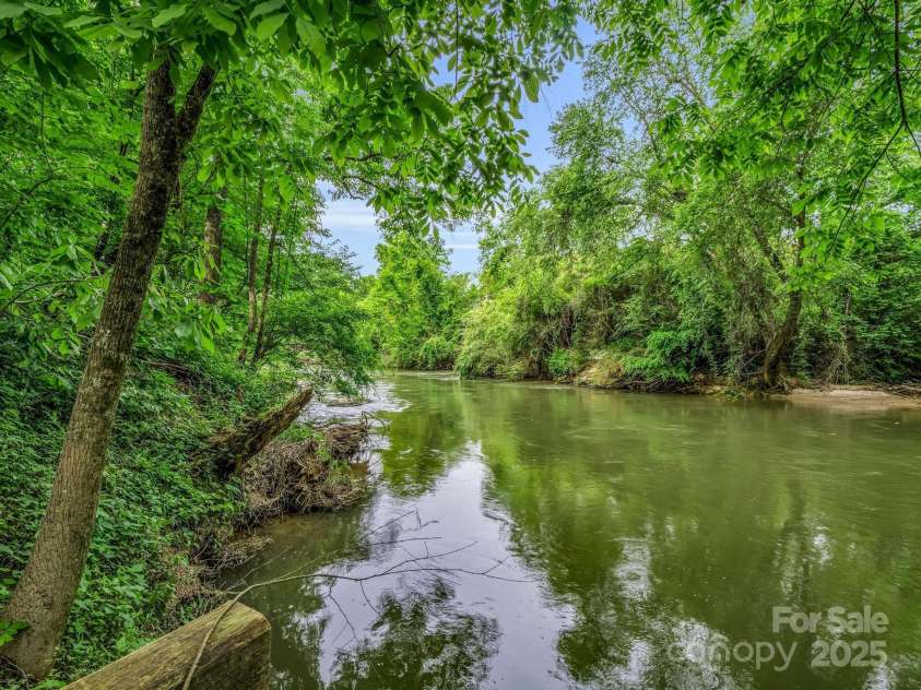 480 River Crest Parkway, Rutherfordton, NC 28139.  MLS# CAR4253516, YatesRealty ID 16704. 