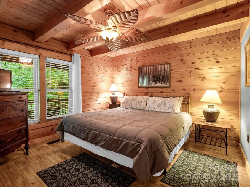 480 River Crest Parkway, Rutherfordton, NC 28139.  MLS# CAR4253516, YatesRealty ID 16704. Downstairs bedroom