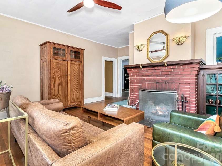 5 Main Street, Asheville, NC 28803.  MLS# CAR4373261, YatesRealty ID 16704. 