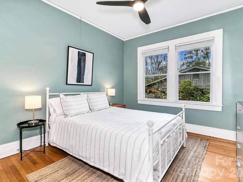 5 Main Street, Asheville, NC 28803.  MLS# CAR4373261, YatesRealty ID 16704. 