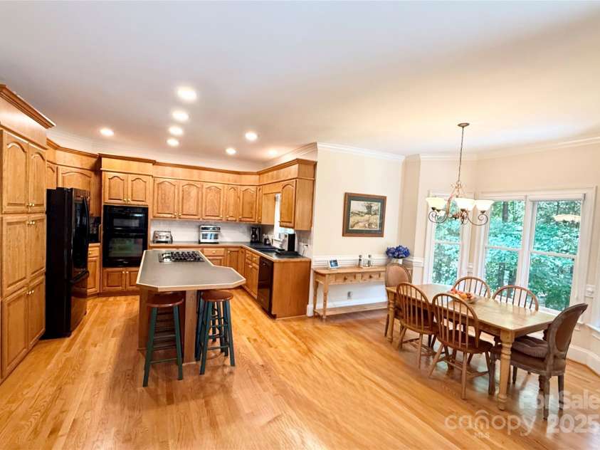 10317 Clubhouse View Lane, Mint Hill, NC 28227.  MLS# CAR4260491, YatesRealty ID 16705. 