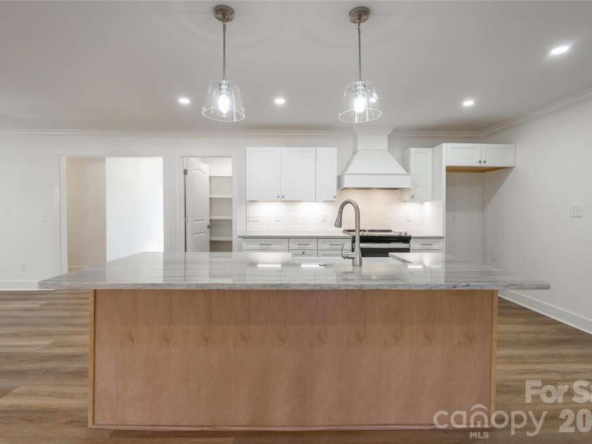 228 Brumley Road, Mooresville, NC 28115.  MLS# CAR4322912, YatesRealty ID 16706. 