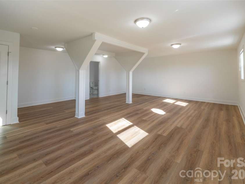 228 Brumley Road, Mooresville, NC 28115.  MLS# CAR4322912, YatesRealty ID 16706. 