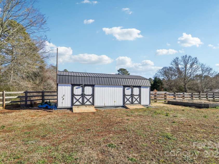754 Culp Ferguson Road, Lancaster, SC 29720.  MLS# CAR4254350, YatesRealty ID 16706. 