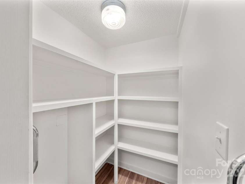 136 Ridgeway Avenue, Black Mountain, NC 28711.  MLS# CAR4259845, YatesRealty ID 16709. 