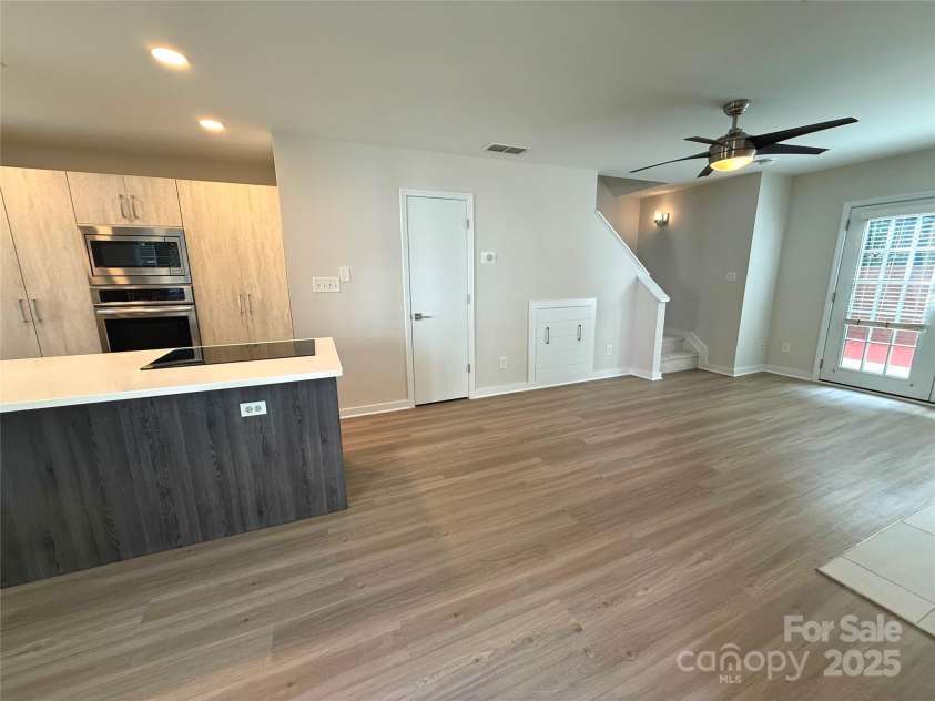 1519 Briar Creek Road, Charlotte, NC 28205.  MLS# CAR4265364, YatesRealty ID 1671. 