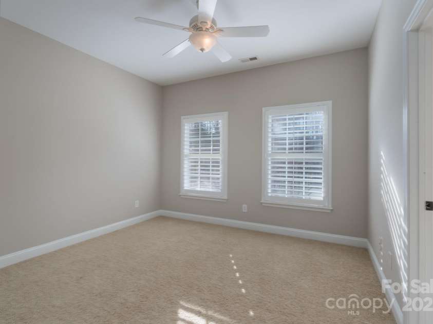 228 Black Mountain Drive, Fort Mill, SC 29708.  MLS# CAR4225909, YatesRealty ID 1671. Upper level guest room #4 with connecting Jack & Jill bath