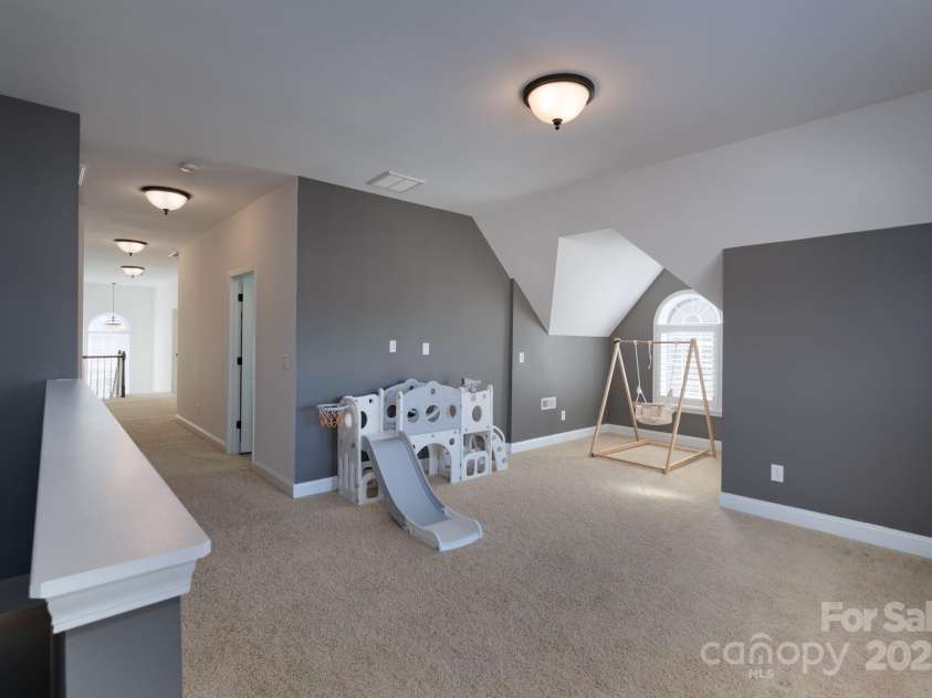 228 Black Mountain Drive, Fort Mill, SC 29708.  MLS# CAR4225909, YatesRealty ID 1671. Upper level loft