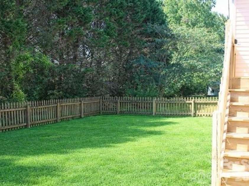 1304 Overhill Road, Salisbury, NC 28144.  MLS# CAR4321166, YatesRealty ID 16710. 