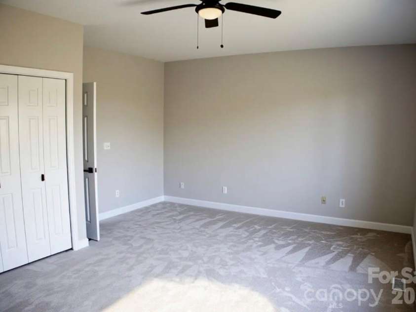 1304 Overhill Road, Salisbury, NC 28144.  MLS# CAR4321166, YatesRealty ID 16710. Front bedroom