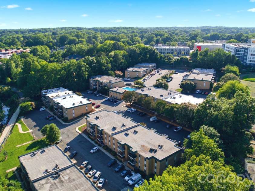 4739 Hedgemore Drive, Charlotte, NC 28209.  MLS# CAR4391656, YatesRealty ID 16713. 