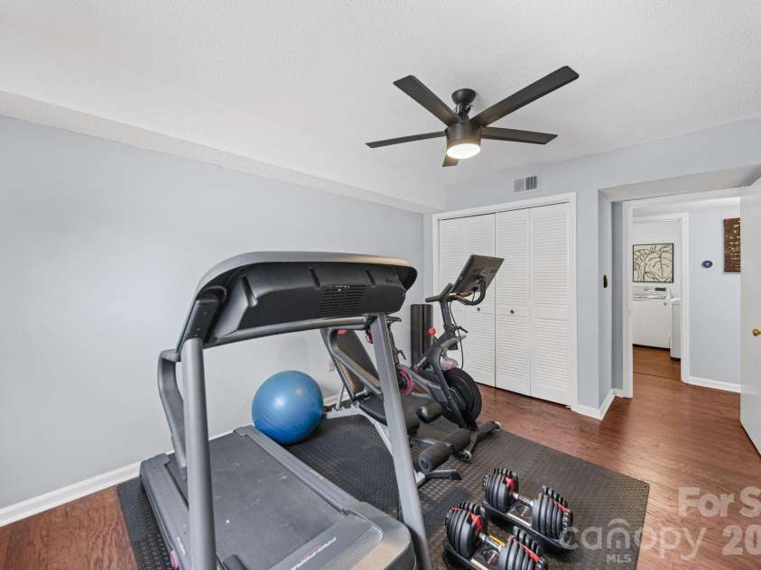 4739 Hedgemore Drive, Charlotte, NC 28209.  MLS# CAR4401578, YatesRealty ID 16713. 