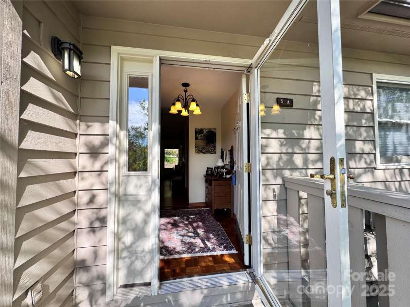5 A Hedgerose Court, Asheville, NC 28805.  MLS# CAR4252404, YatesRealty ID 16713. 