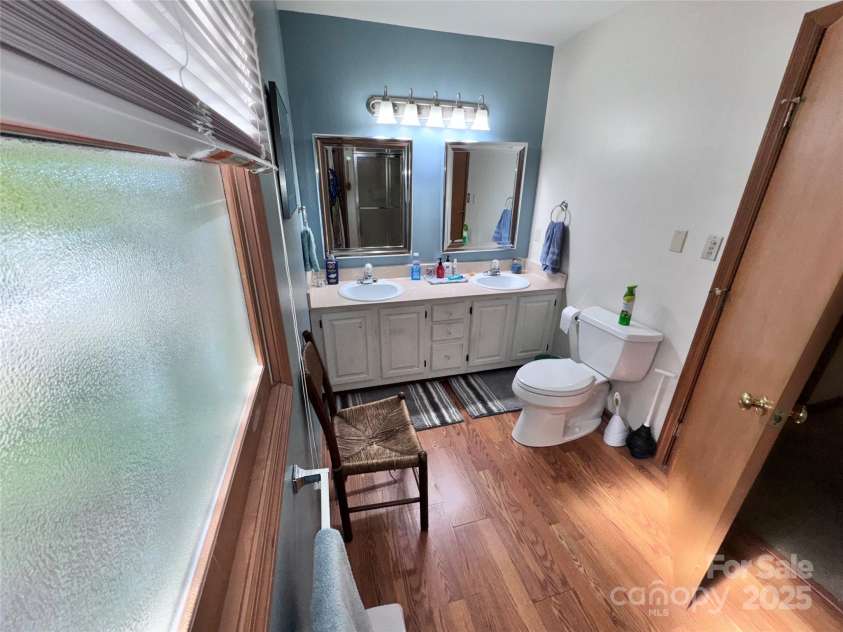 5 A Hedgerose Court, Asheville, NC 28805.  MLS# CAR4252404, YatesRealty ID 16713. 