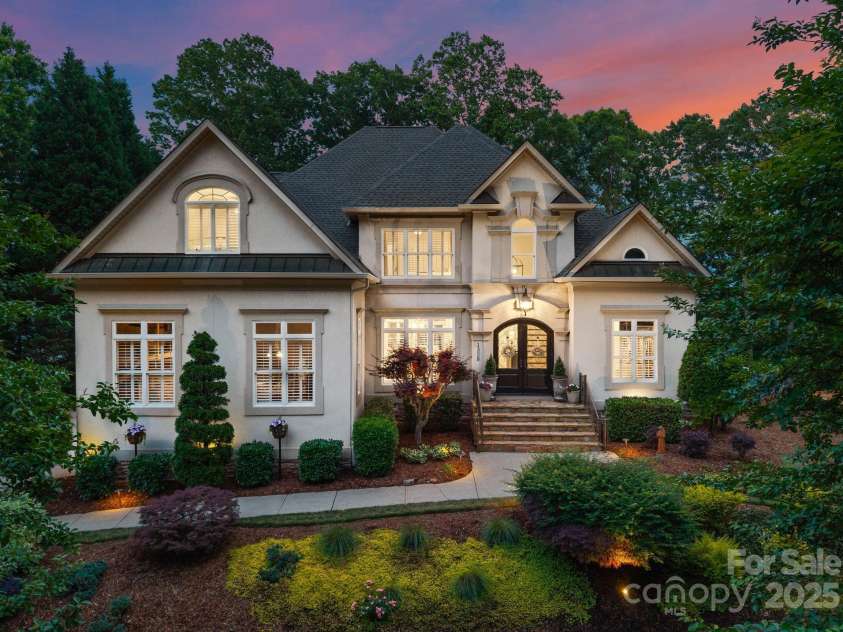 1328 Astoria Parkway, Catawba, NC 28609.  MLS# CAR4243003, YatesRealty ID 16715. 