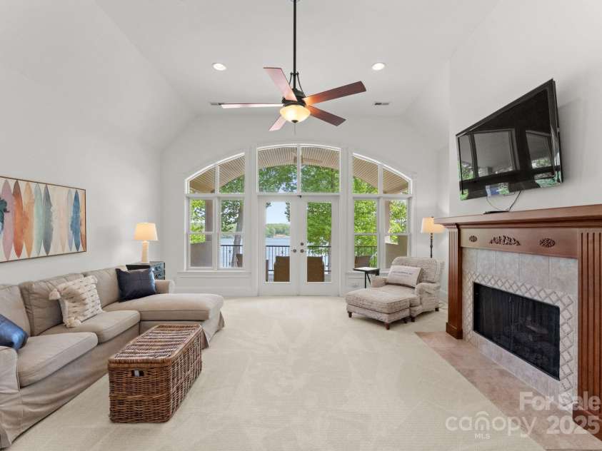 1328 Astoria Parkway, Catawba, NC 28609.  MLS# CAR4243003, YatesRealty ID 16715. 