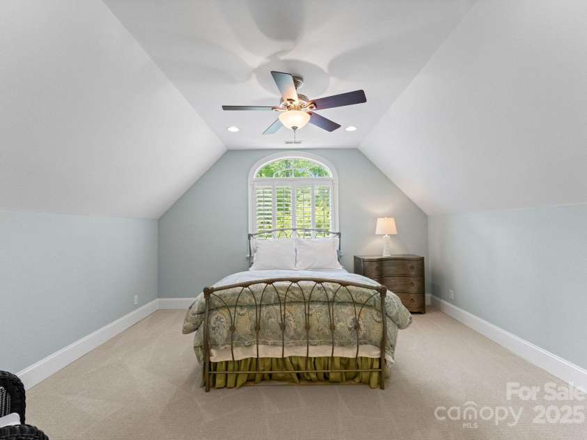 1328 Astoria Parkway, Catawba, NC 28609.  MLS# CAR4243003, YatesRealty ID 16715. 