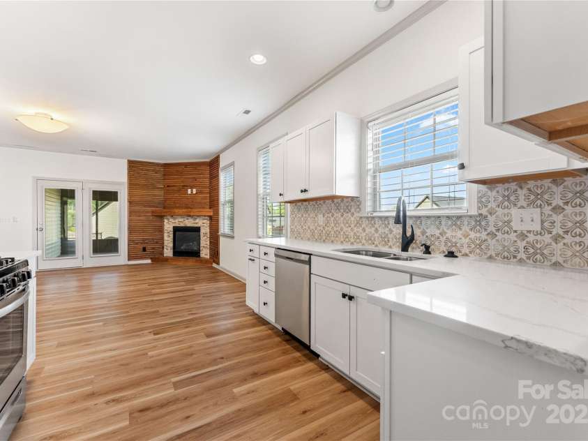 133 Water Leaf Drive, Weaverville, NC 28787.  MLS# CAR4252702, YatesRealty ID 16716. 