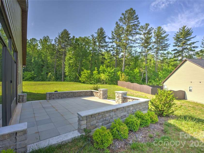 133 Water Leaf Drive, Weaverville, NC 28787.  MLS# CAR4252702, YatesRealty ID 16716. 