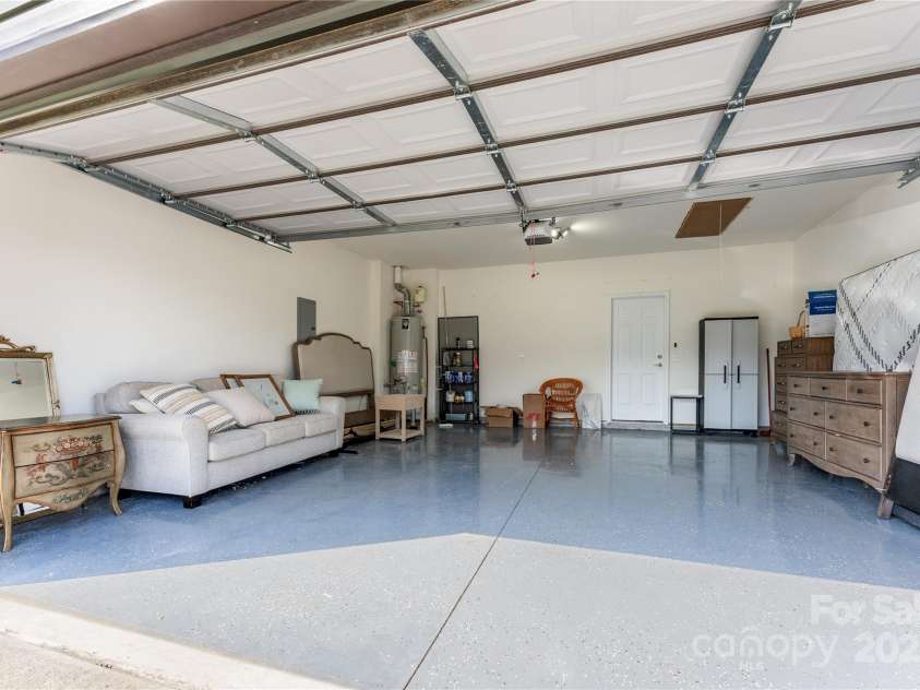 133 Water Leaf Drive, Weaverville, NC 28787.  MLS# CAR4252702, YatesRealty ID 16716. 