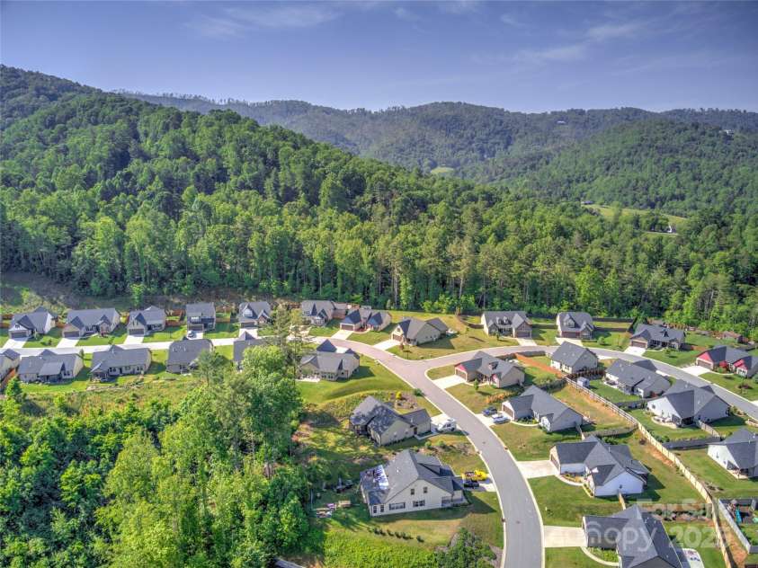 133 Water Leaf Drive, Weaverville, NC 28787.  MLS# CAR4252702, YatesRealty ID 16716. 