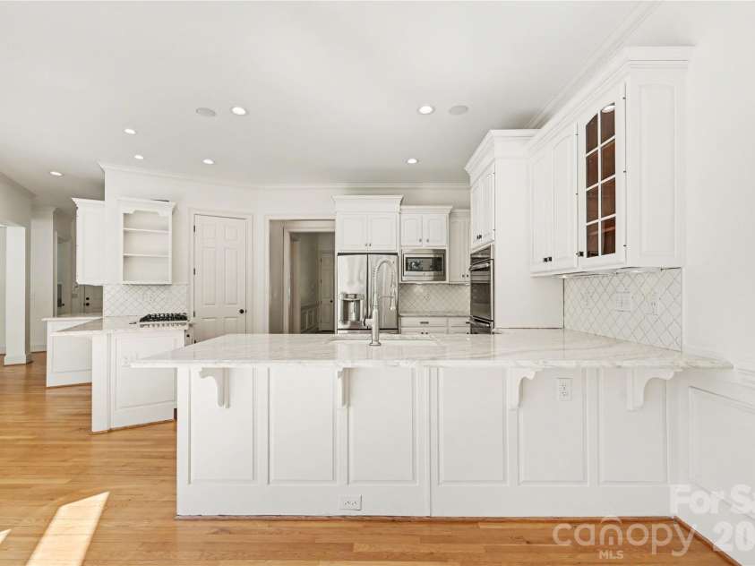 11506 James Jack Lane, Charlotte, NC 28277.  MLS# CAR4363689, YatesRealty ID 16717. 