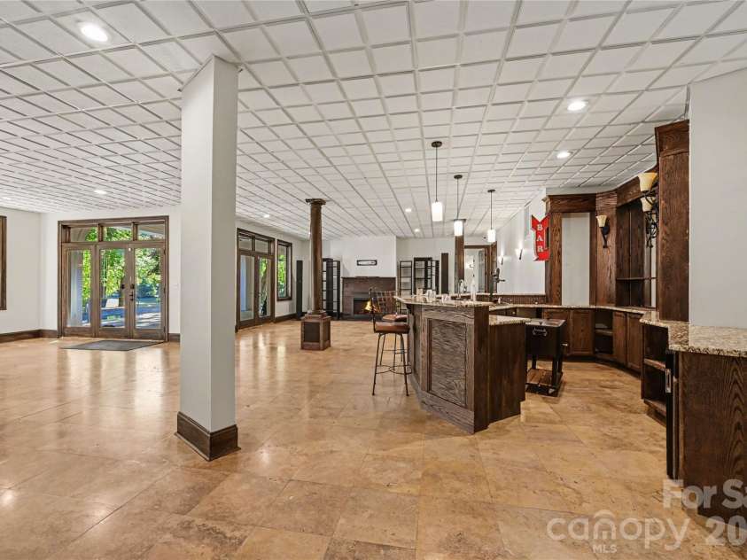 11506 James Jack Lane, Charlotte, NC 28277.  MLS# CAR4363689, YatesRealty ID 16717. 