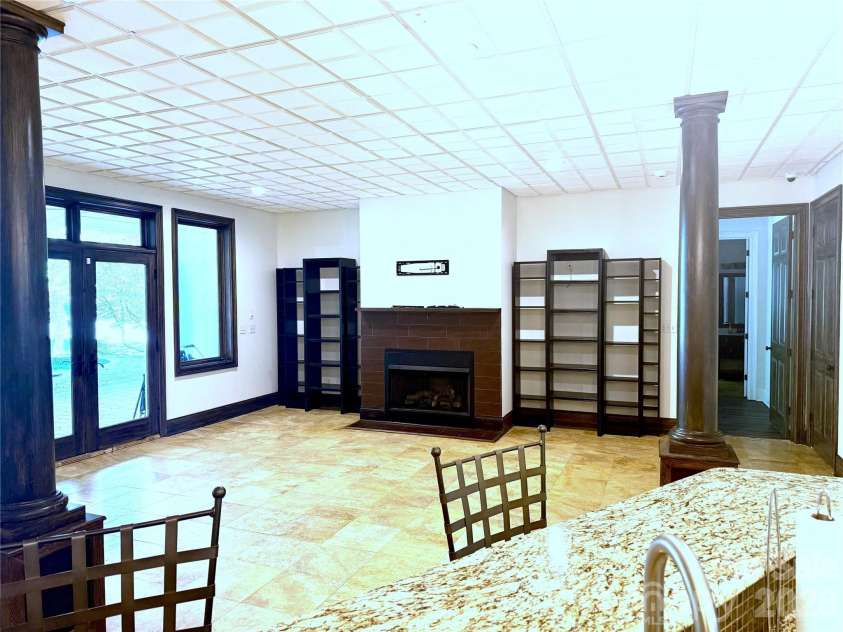11506 James Jack Lane, Charlotte, NC 28277.  MLS# CAR4363689, YatesRealty ID 16717. 