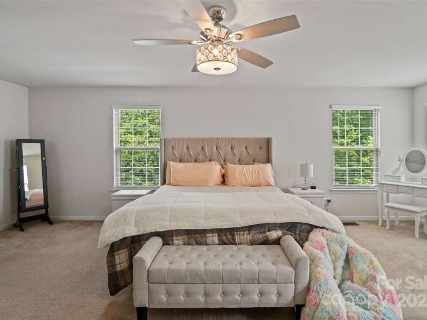 12923 Plumleaf Drive, Charlotte, NC 28213.  MLS# CAR4262906, YatesRealty ID 16718. 