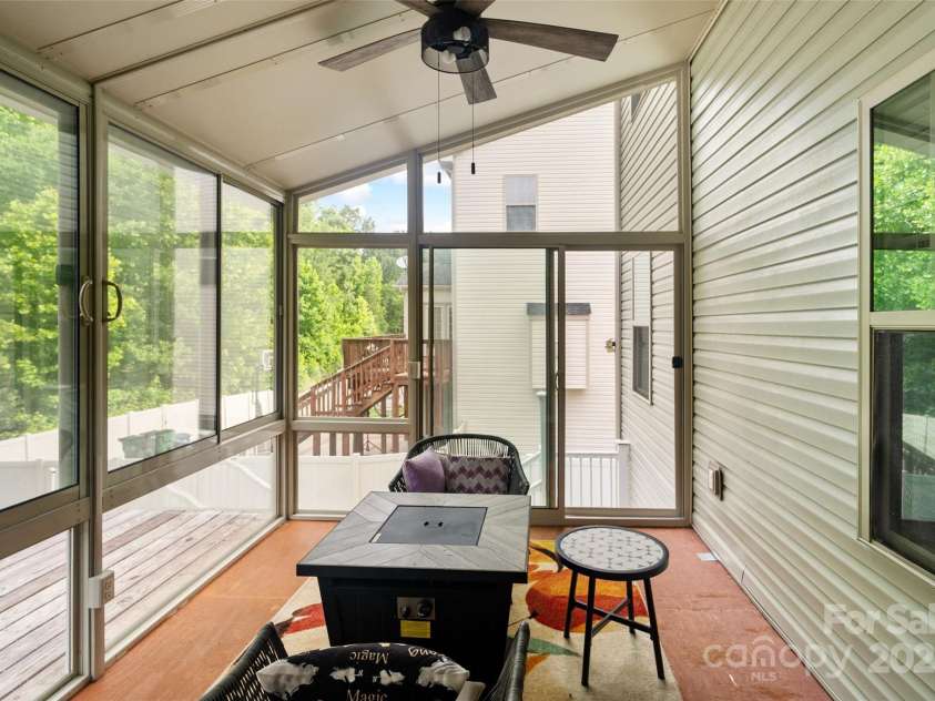 12923 Plumleaf Drive, Charlotte, NC 28213.  MLS# CAR4262906, YatesRealty ID 16718. 