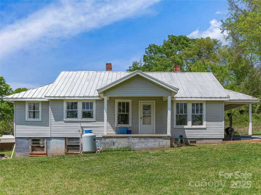 137 Clements Road, Rutherfordton, NC 28139.  MLS# CAR4250315, YatesRealty ID 16719. 