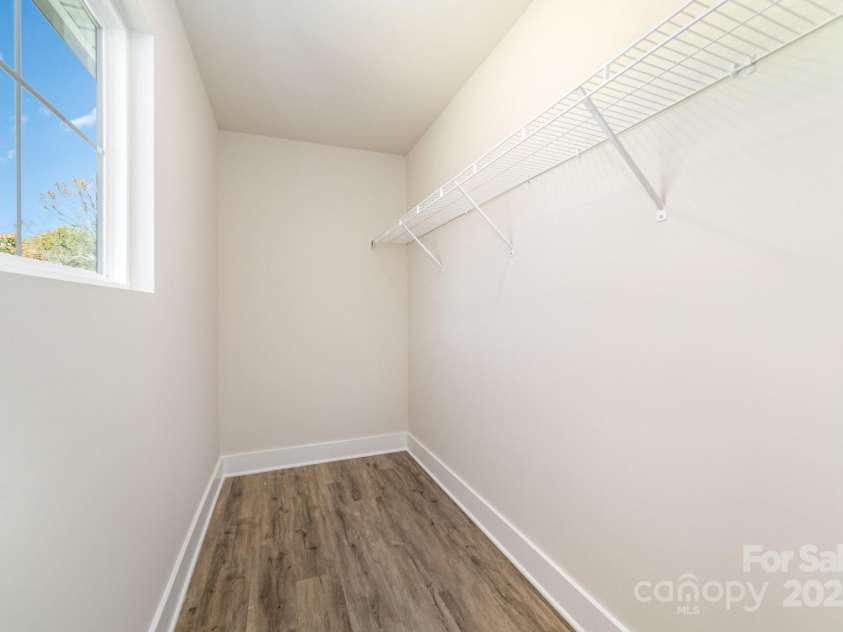 107 Silverwood Court, Mooresville, NC 28115.  MLS# CAR4320107, YatesRealty ID 1672. Primary Closet