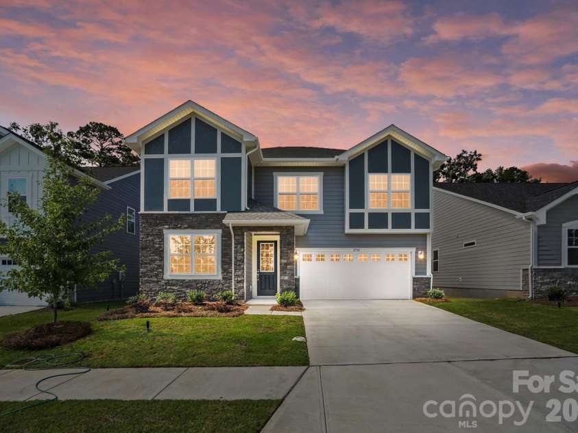 2730 Phoenix Court, Gastonia, NC 28052.  MLS# CAR4345084, YatesRealty ID 1672. 