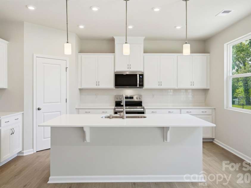 2730 Phoenix Court, Gastonia, NC 28052.  MLS# CAR4345084, YatesRealty ID 1672. 