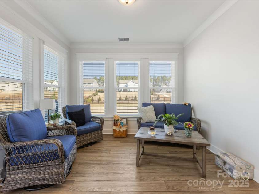 702 Yucatan Drive, Waxhaw, NC 28173.  MLS# CAR4223915, YatesRealty ID 1672. Sunroom