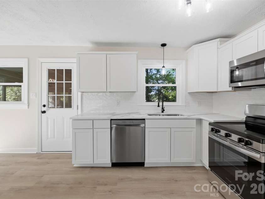 310 Houston Road, Troutman, NC 28166.  MLS# CAR4374996, YatesRealty ID 16721. 