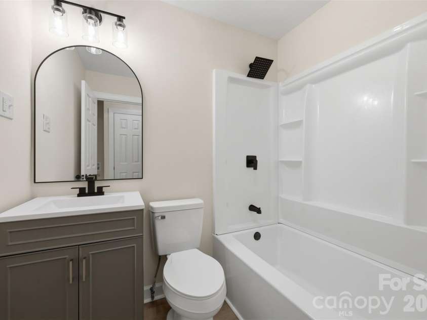 310 Houston Road, Troutman, NC 28166.  MLS# CAR4374996, YatesRealty ID 16721. 
