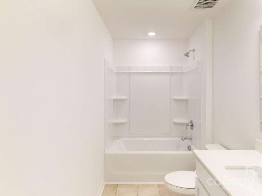 3562 Nimbell Road, Monroe, NC 28110.  MLS# CAR4224096, YatesRealty ID 16721. Secondary bathroom