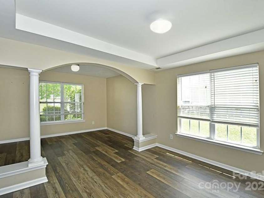 134 Olivia Lane, Lincolnton, NC 28092.  MLS# CAR4250939, YatesRealty ID 16722. 