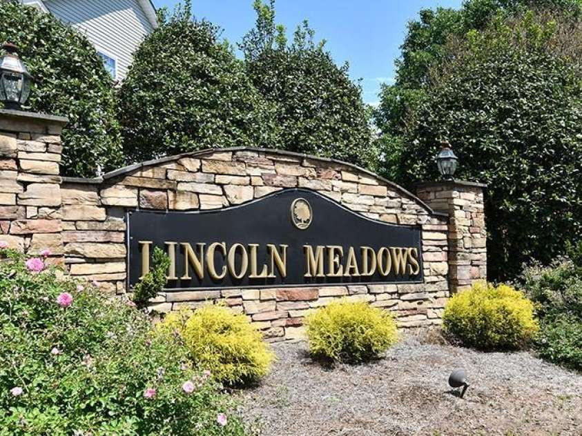 134 Olivia Lane, Lincolnton, NC 28092.  MLS# CAR4250939, YatesRealty ID 16722. 