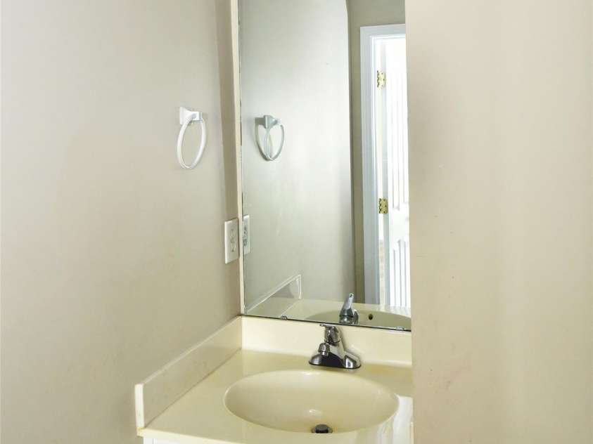 134 Olivia Lane, Lincolnton, NC 28092.  MLS# CAR4250939, YatesRealty ID 16722. 