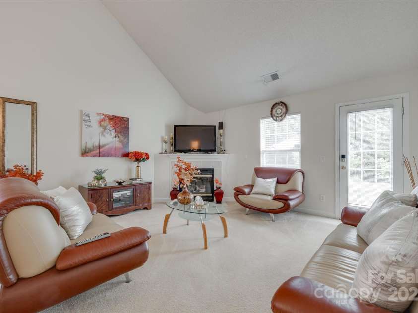 1532 Andora Drive, Rock Hill, SC 29732.  MLS# CAR4259750, YatesRealty ID 16723. 