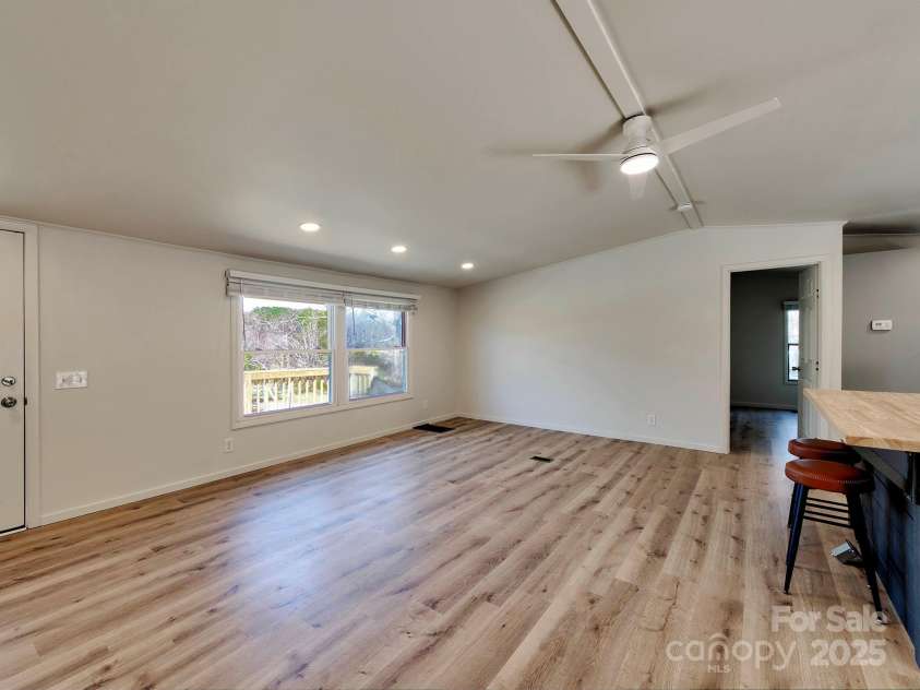 1038 Gold Mine Drive, Catawba, NC 28609.  MLS# CAR4265283, YatesRealty ID 16724. Living Room